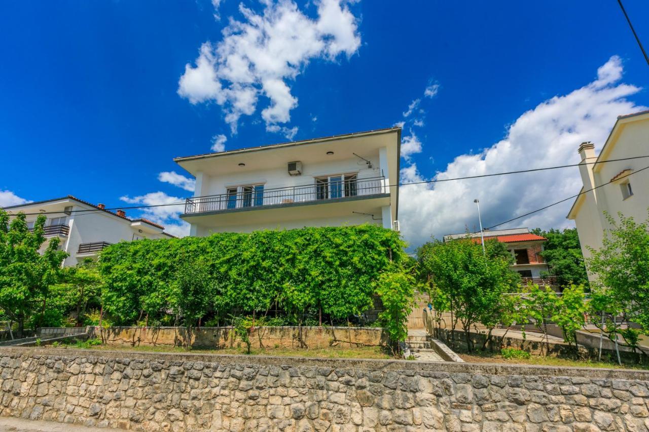 Tus A1 Apartman