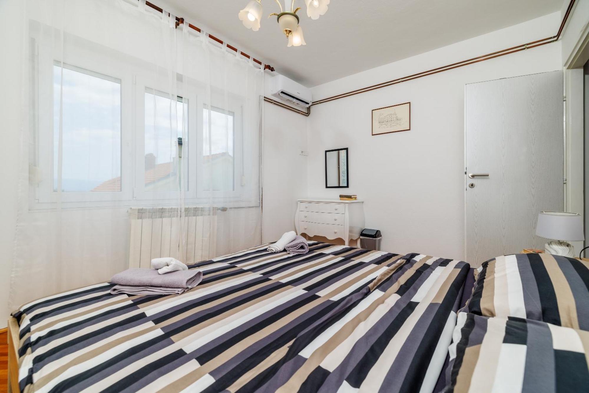 Tus A1 Apartament